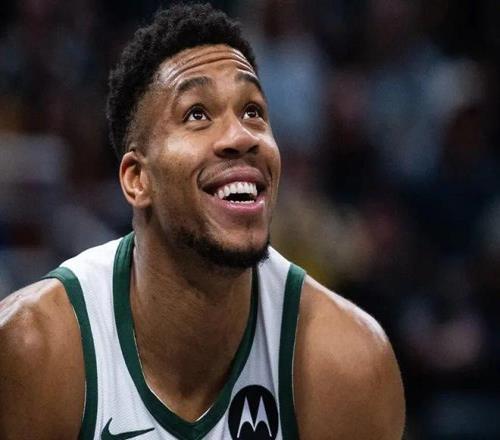 熊本羽球大,师赛,骆建佑与杨,MILAN,Sports,米兰体育,体育直播,体育赛事,APP下载,官方网地址